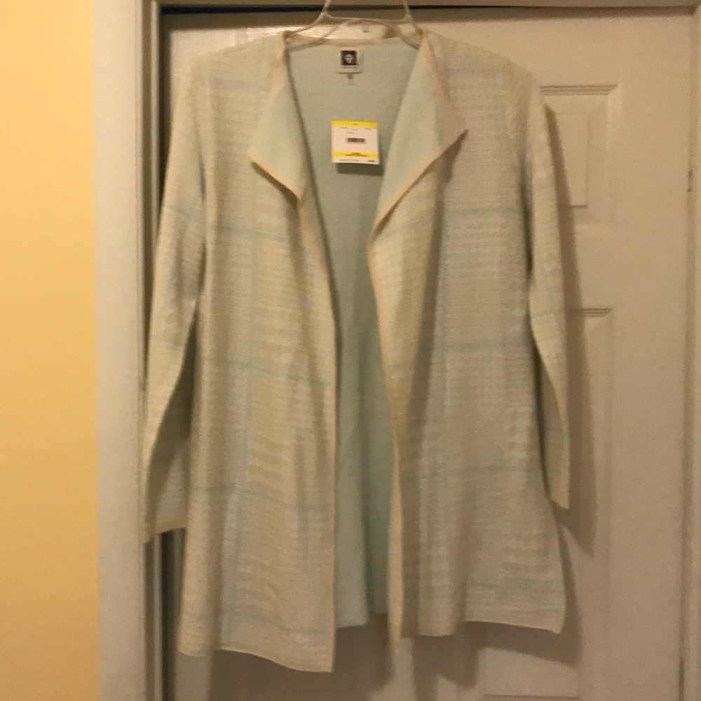 Anne Klein sweater open front.